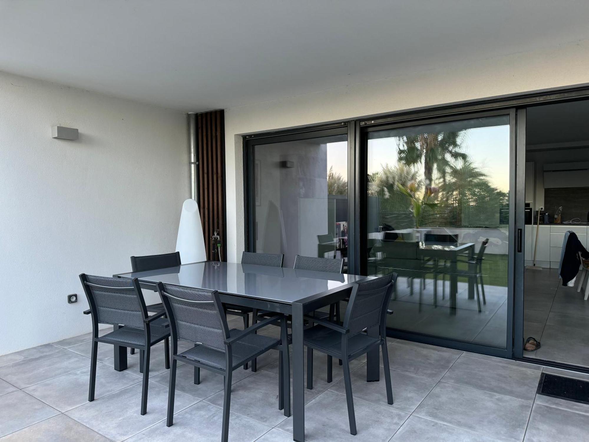T3 Neuf Avec Terrasse Et Jardin Face A La Mer Bandol Extérieur photo